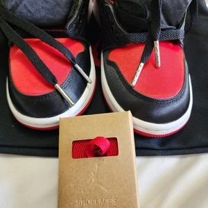 Air Jordan 1 Retro HI OG SATIN BRED